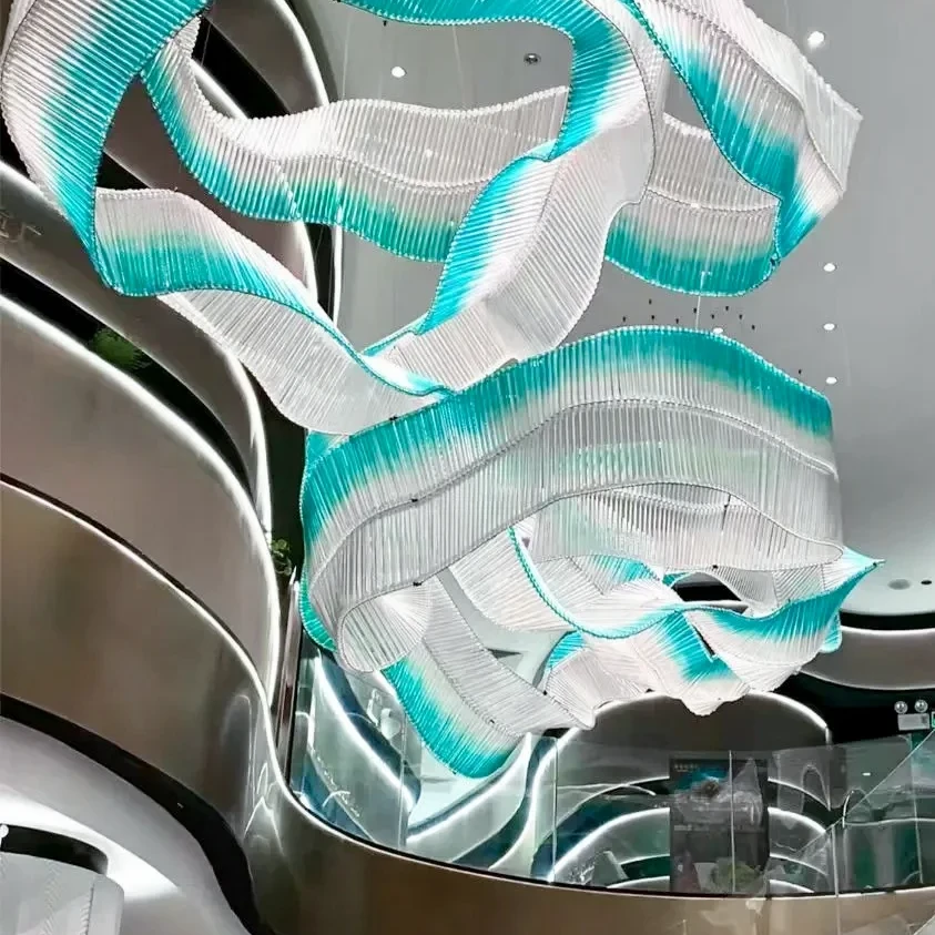 Artistic ribbon pendant light